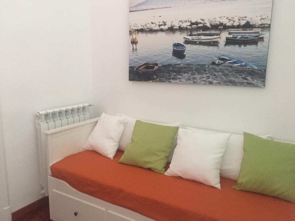 ナポリ Casa Di Erminia Bed & Breakfast エクステリア 写真