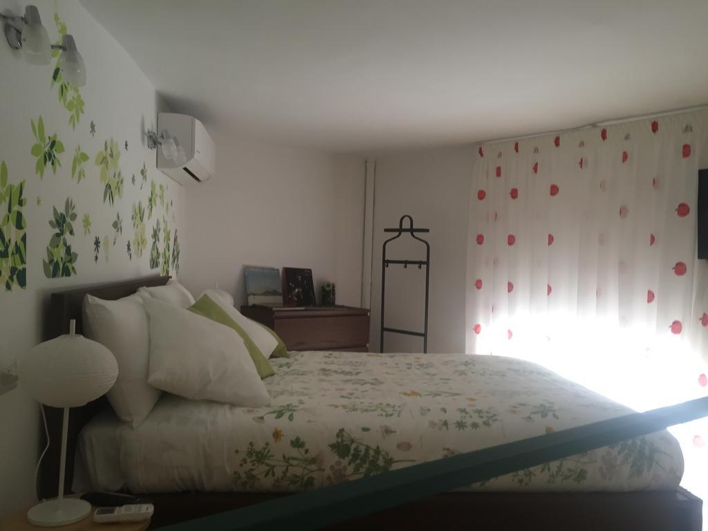 ナポリ Casa Di Erminia Bed & Breakfast エクステリア 写真