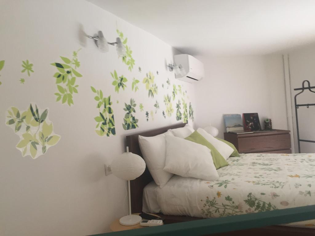 ナポリ Casa Di Erminia Bed & Breakfast エクステリア 写真