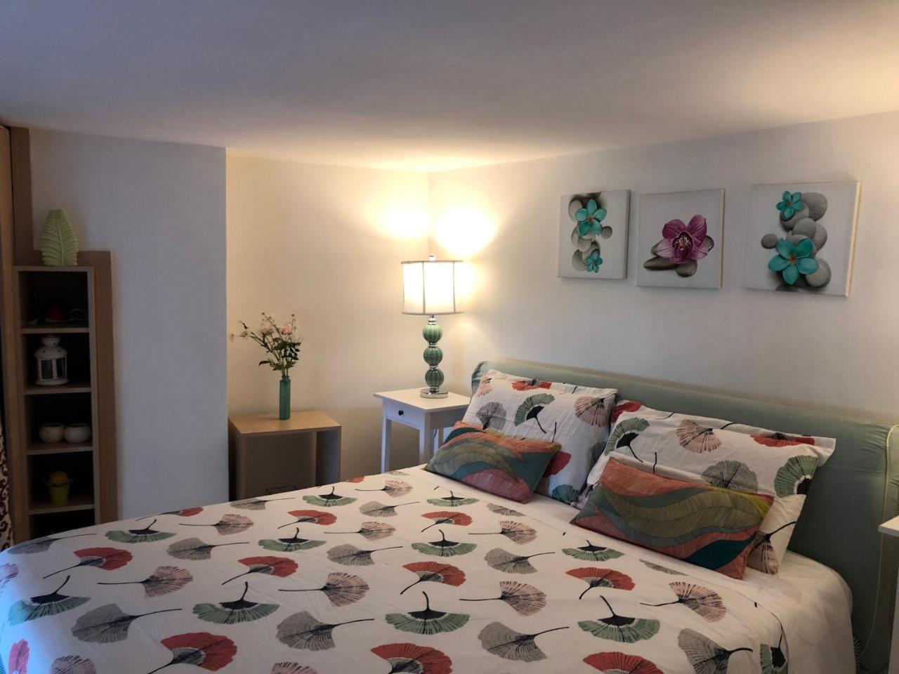 ナポリ Casa Di Erminia Bed & Breakfast エクステリア 写真