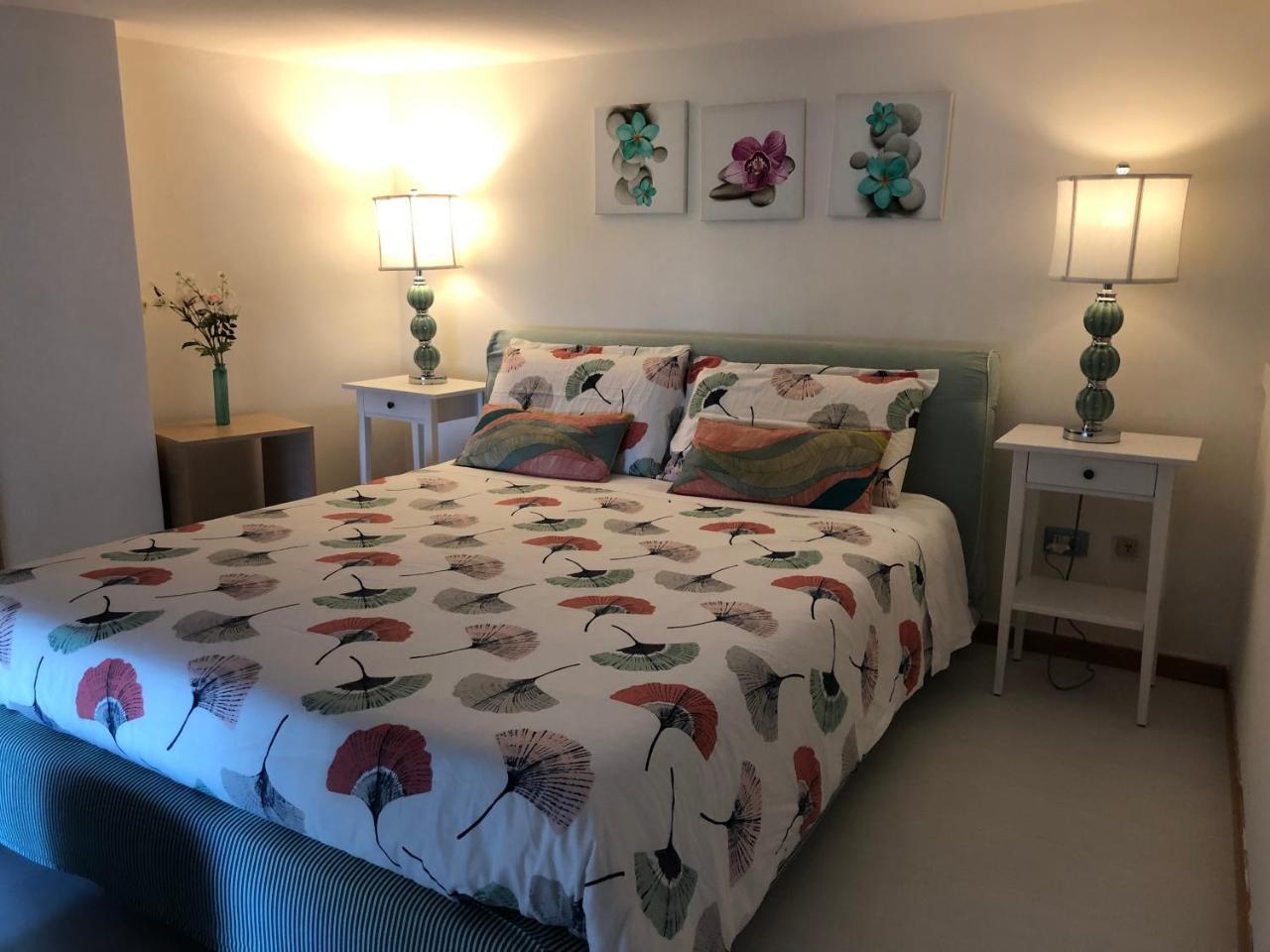 ナポリ Casa Di Erminia Bed & Breakfast エクステリア 写真