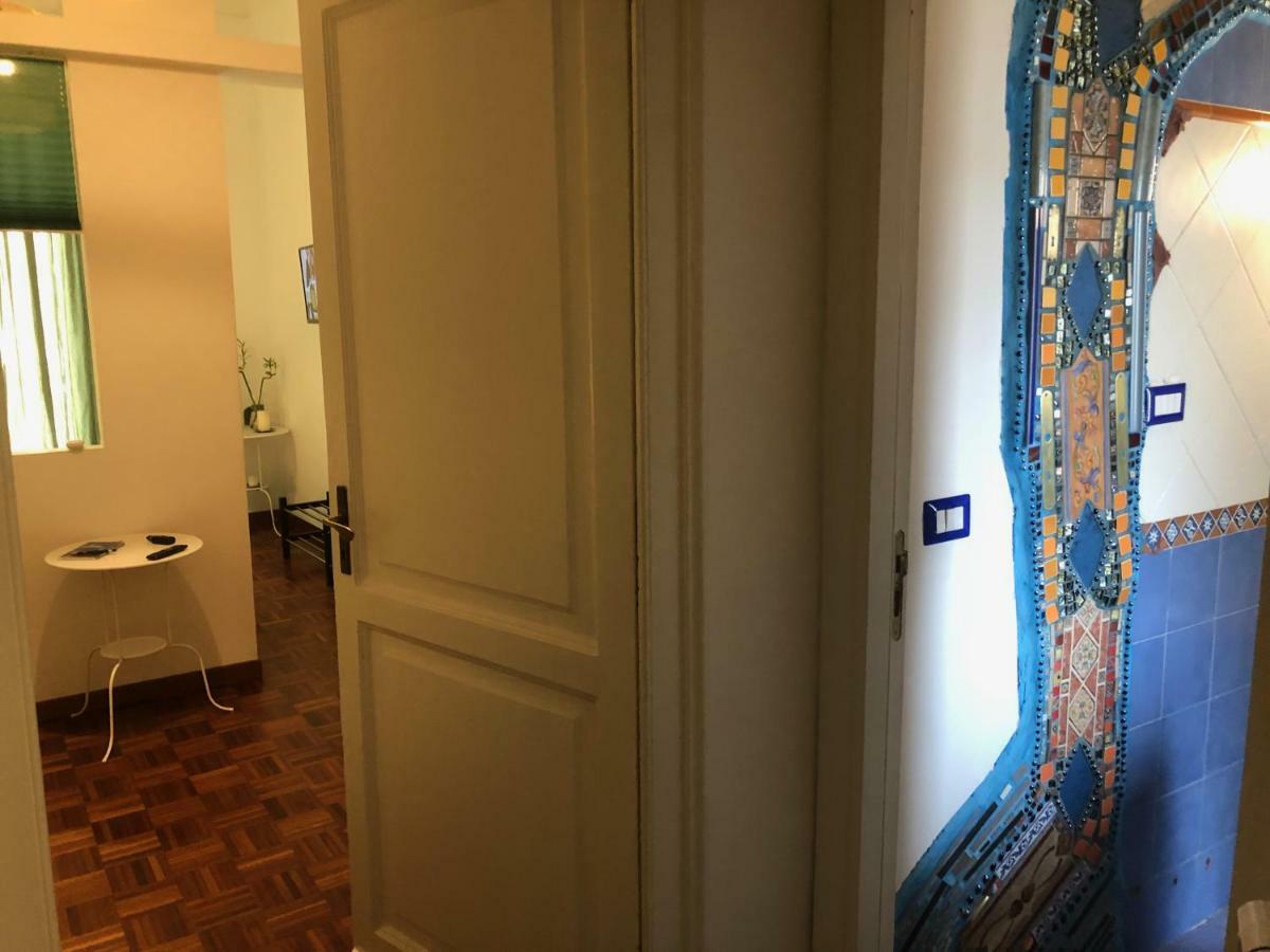 ナポリ Casa Di Erminia Bed & Breakfast エクステリア 写真